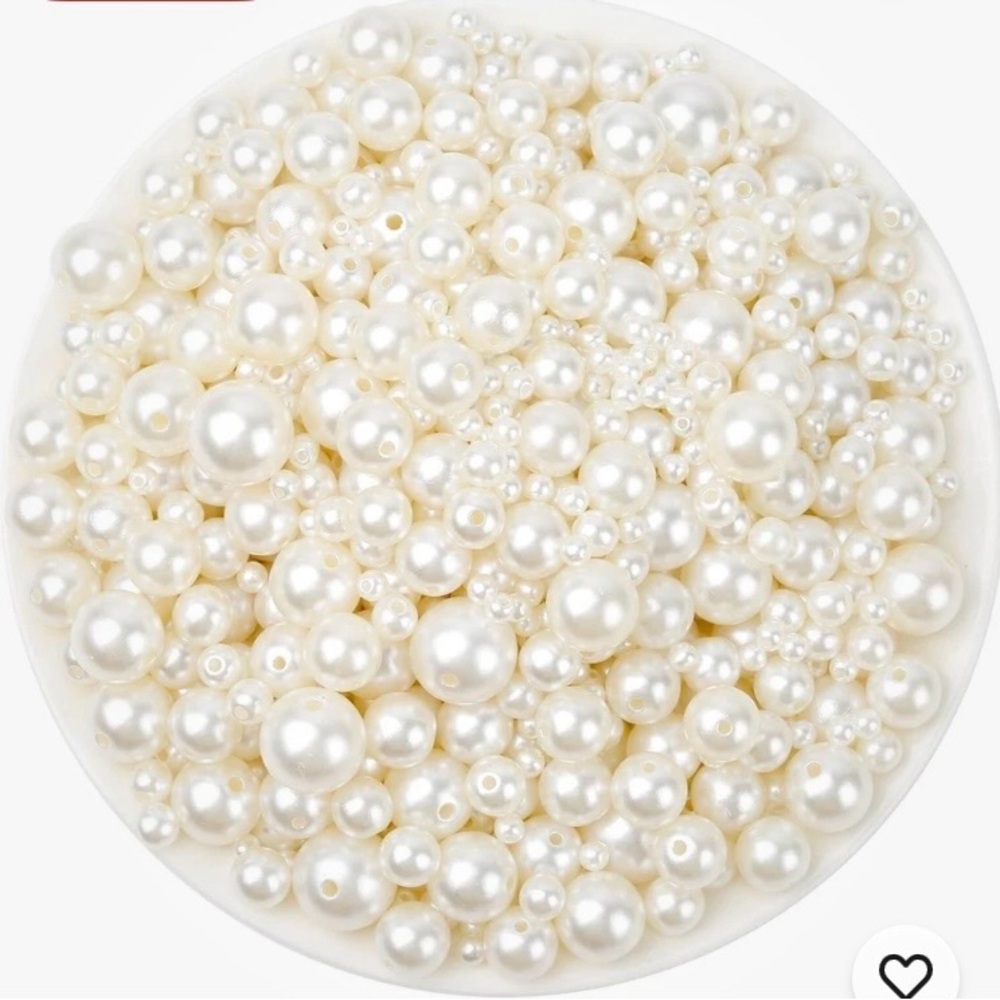2205 pieces of pearl beads in multiple sizes. IVORY, NEW